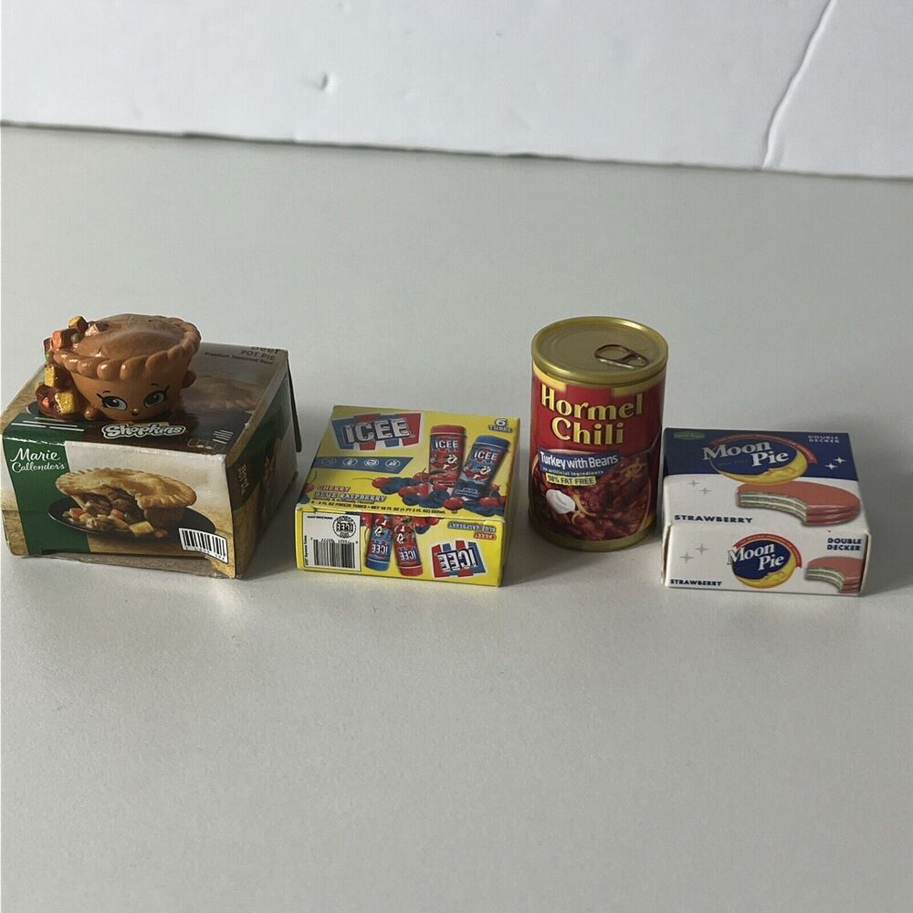 Zuru Mini Brands Random Food Lot of 4